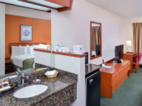 Travelodge Suites by Wyndham Newberg Hotels in Newberg