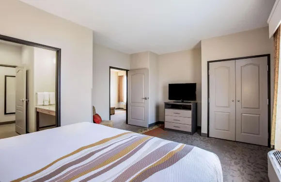 安德魯斯拉昆塔温德姆套房酒店