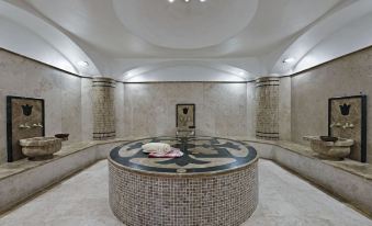 Lapis Inn Hotel & Spa ( Ex. Ambassador Hotel)