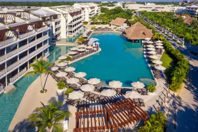 El Beso Adults Only at Ocean Riviera Paradise All Inclusive Hoteles en Playa del Carmen