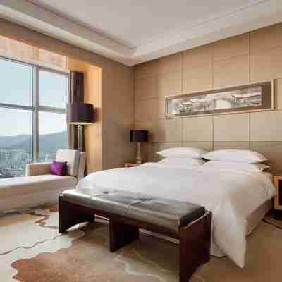Sheraton Zhenjiang  Hotel Rooms