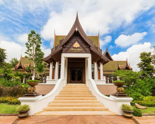 Sireeampan Boutique Resort and Spa Hotels near Wat Pha Lat