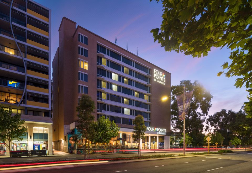 Four Points by Sheraton Munich CentralOver view