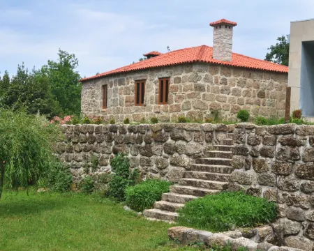 Paradise is Real at Vale Martinho Zen ヴィミエイロのホテル