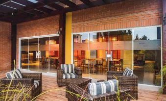 Hotel Cassino Tower Curitiba Aeroporto by Nacional Inn