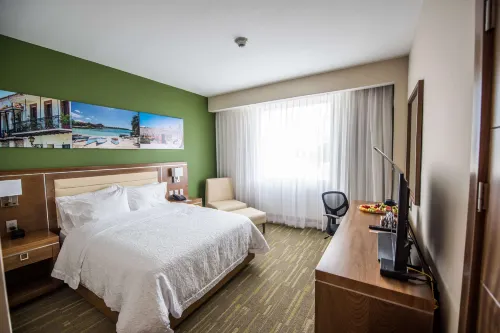 Hampton by Hilton Santo Domingo Airport - 3 ดาว