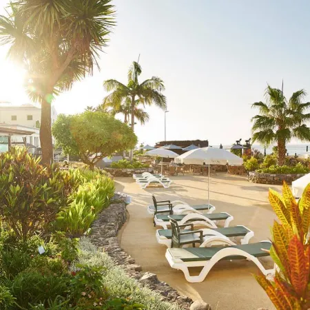 PortoBay Santa Maria - Adults Only
