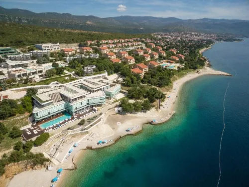 Grand Novi Vinodolski Resort Hotel a Bribir