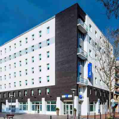 Ibis Budget Issy-Les-Moulineaux Paris Ouest Hotel Exterior