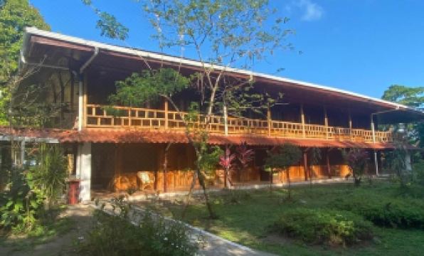 Miss Junies Lodge - Housity