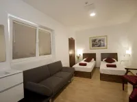 Marco Polo Party Hostel Hotels in St Julian's