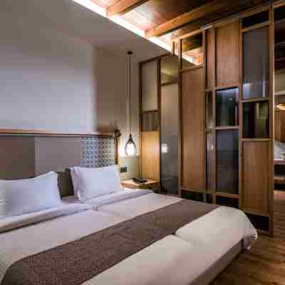 Petousis Hotel & Suites Rooms