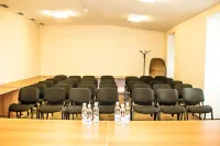 Ingriya Hotel