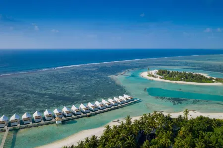 Cinnamon Hakuraa Huraa Maldives -All Inclusive - Free one-way speedboat from 1 Oct 2025 Отели в г. Medhufushi