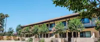 Casa Ojai Inn Hotels near Krishnamurti Center