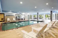 Courtyard Myrtle Beach Barefoot Landing Отели в г. Миртл Бич