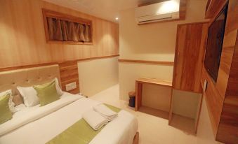 Hotel Al Madina Palace