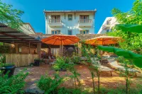Khách Sạn Calm House Hội An Các khách sạn ở Cẩm Nam