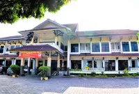 Hotel Wisata فنادق في South Magelang