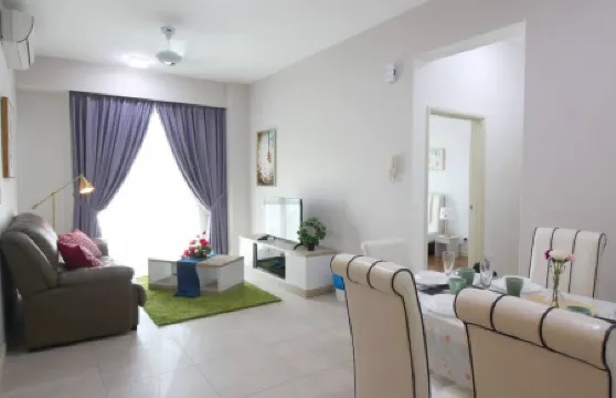 Holi Afiniti Themed Suites