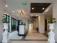 โรงแรมบีทู ริเวอร์ไซด์ พรีเมียร์ - โรงแรมราคาถูก