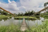 RedDoorz Plus at Grand Yustik Sukabumi