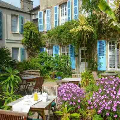 Hôtel Les fuchsias Hotel Exterior