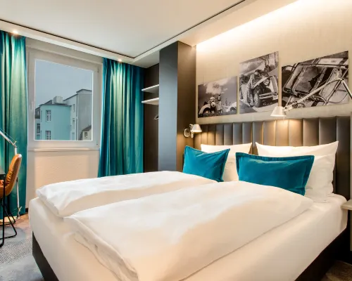 Motel One Frankfurt-Eastside Hotels near Ostend