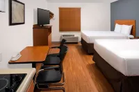 WoodSpring Suites Chicago Darien فنادق في Downers Grove Township