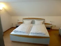 Hotel Zur Krone - parking