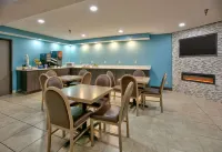 Days Inn by Wyndham Tunica Resorts - Frühstück