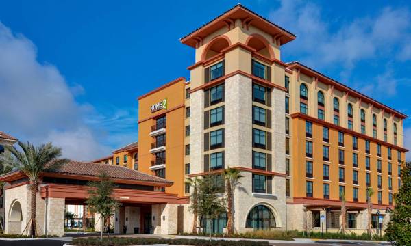 Home2 Suites by Hilton Orlando at Flamingo Crossings Town Center