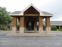 Super 8 by Wyndham Davenport - parkir