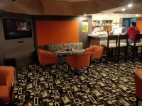 Hotel Hindusthan International, Varanasi - bar
