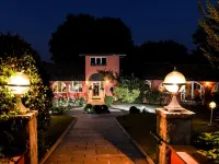 Hôtel les Frères Ibarboure Hotels in Bidart