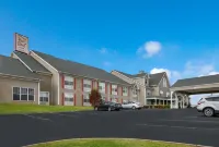 Red Roof Inn & Suites Knoxville East - Parkering