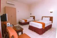 Tanjung Pesona Beach Resort & Spa - parking