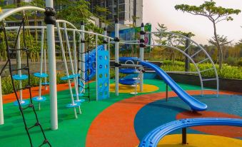 New Furnished 1Br Apartment at Gold Coast Near Pik