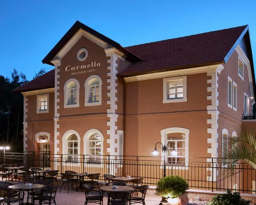 Carmella Spa & Boutique Hotel Hotels near Sculptures Garden