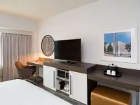 Hampton Inn Philadelphia Center City-Convention Center Hotels near Independence Mall