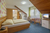Hotel Kühns Mühle Hotels in der Nähe von Weingüter Geheimrat J.Wegeler GmbH & Co. KG