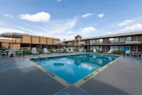 Super 8 by Wyndham Goldsboro Hôtels à : Goldsboro