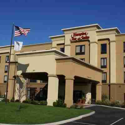 Hampton Inn & Suites Toledo-Perrysburg Hotel Exterior