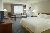 토론토 돈 밸리 호텔 & 스위트 콜로넬 댄포스 공원 주변 호텔