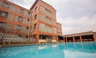 The Luke Hotel Cravers Thika