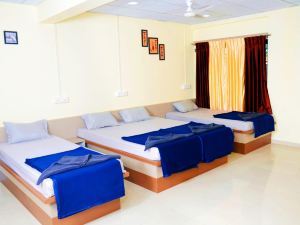 Gurusparsh Lodging