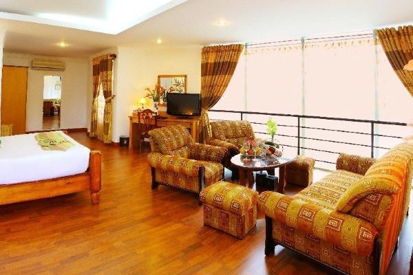 Universe Hotel(Khách sạn Hoàn Vũ)_5