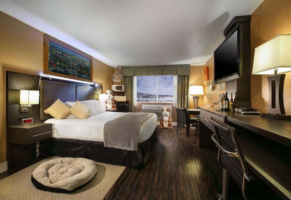 Prospector Hotel & Casino - Housity