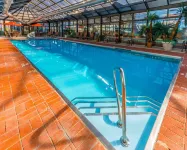 Comfort Inn & Suites - Swimmingpools