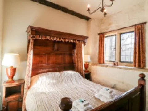 Gatehouse Croft Hotels in North Warwickshire District